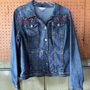 Cute embroidered jean jacket